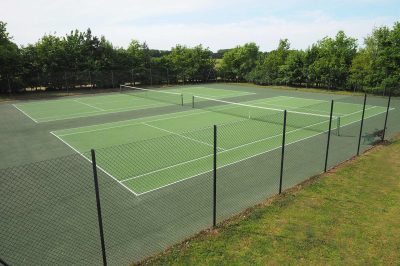 Norfolk Holiday Cottages with Tennis Courts